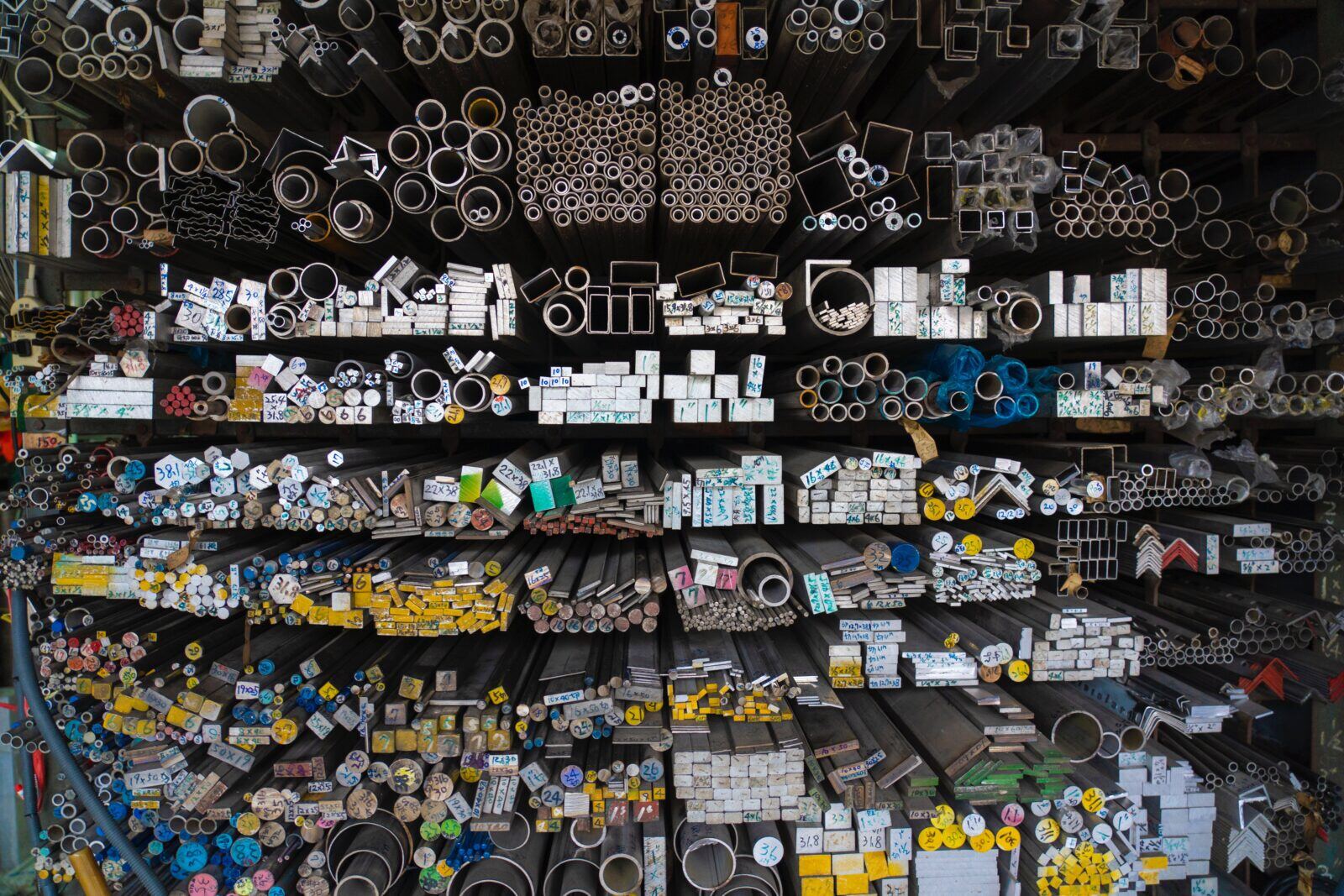 Navigating the Precious Metals Market: A Beginner’s Guide to COMEX